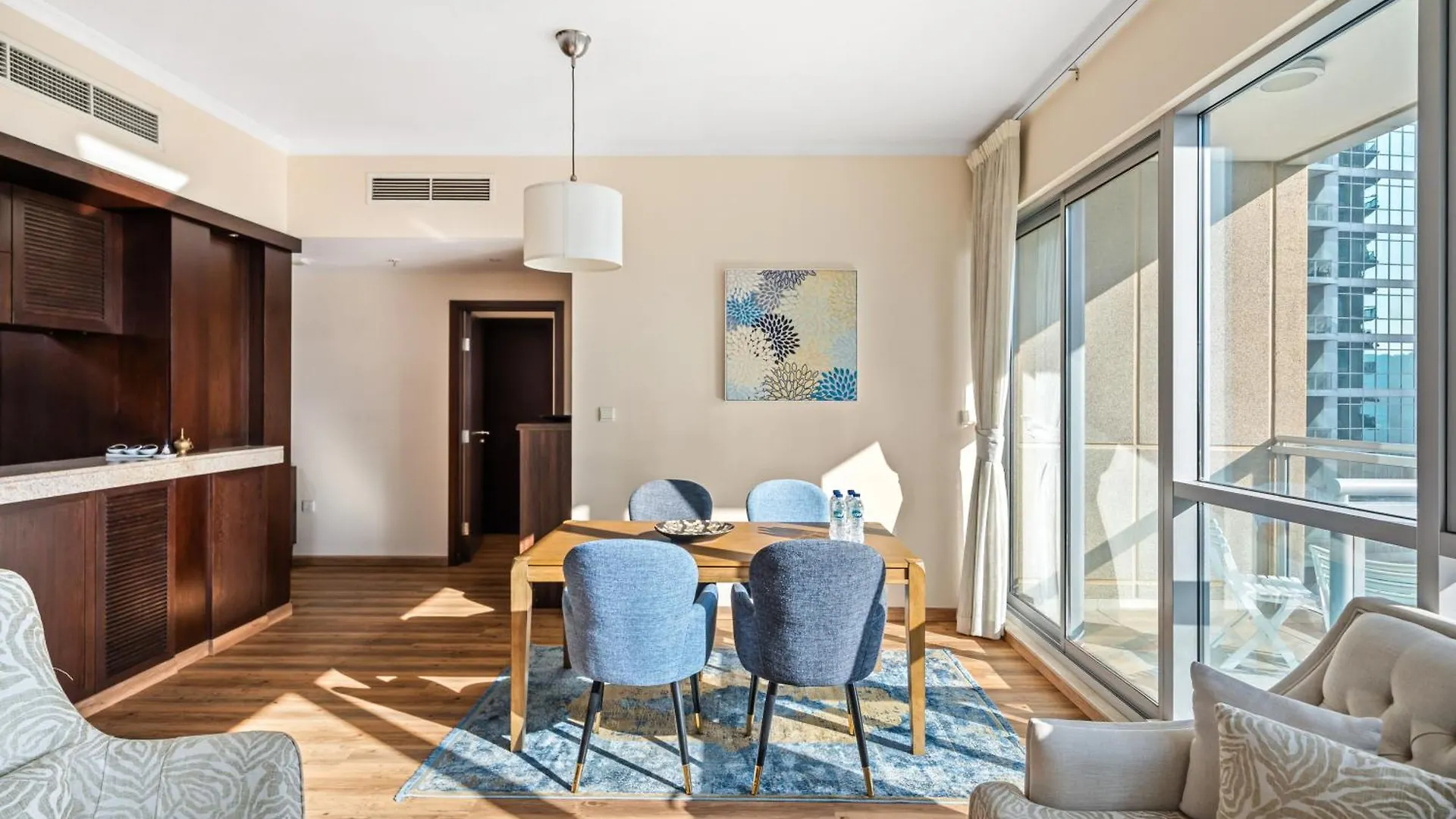 Fountain View One Bedroom Apartment Dubai